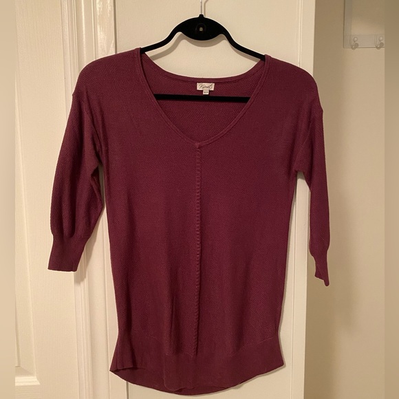 V-neck sweater XS - Picture 1 of 3